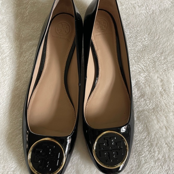 Tory Burch Shoes - Tory Burch black patent leather pump 9.5, new